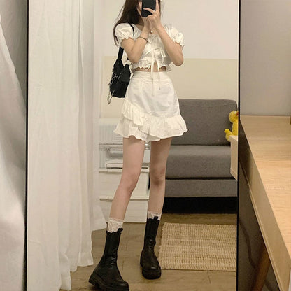 Fashionable Skirt Suits for Female Students (Set of Two)