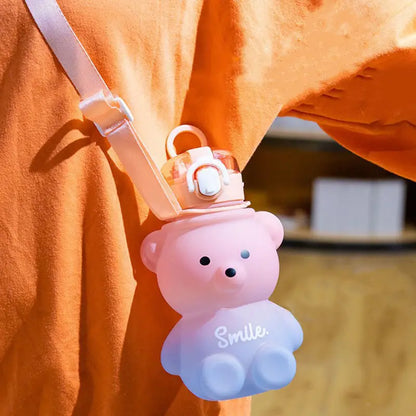 Bear Shaped Water Bottle with Lid and Straw (800ml)
