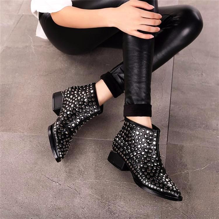 Winter AW Chunky Heeled Pointed Toe Chelsea Boots