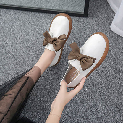 Versatile Flat Sandals for Women with Bow Accent