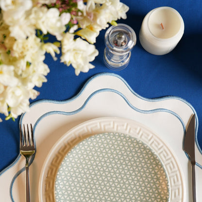 HAVEN WHITE WAVY EDGE BLUE TRIM FAUX LEATHER PLACEMAT (Set Of 4)
